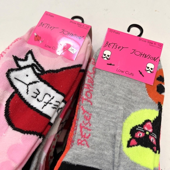 NWT 20 Pairs BETSEY JOHNSON No-Show Socks Hearts Cats Polka Dot Mix Holiday Gift - Picture 2 of 4